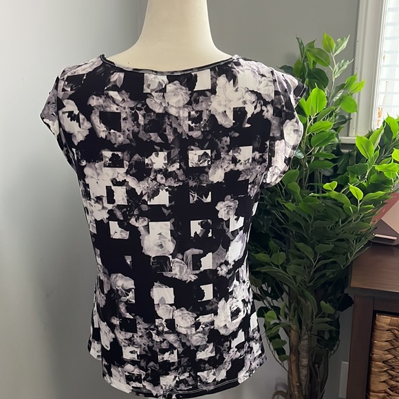 Ricki’s Blouse Size Small - Picture 3 of 6